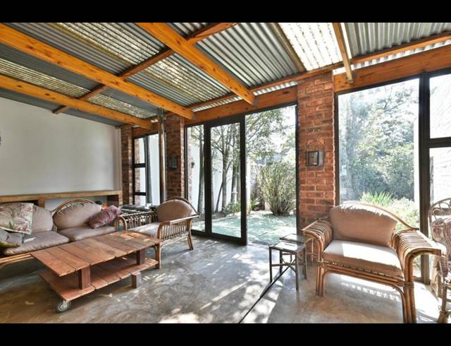 4 BEDROOM HOUSE FOR SALE IN THE GARDENS